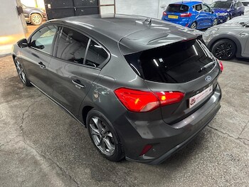Used Ford Focus 2018 for sale - 78429275: Photo