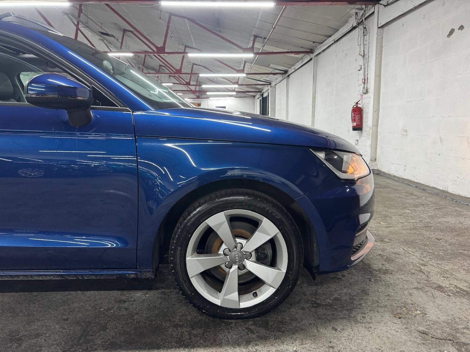 Used Audi A1 for sale - 77321079: Photo 11