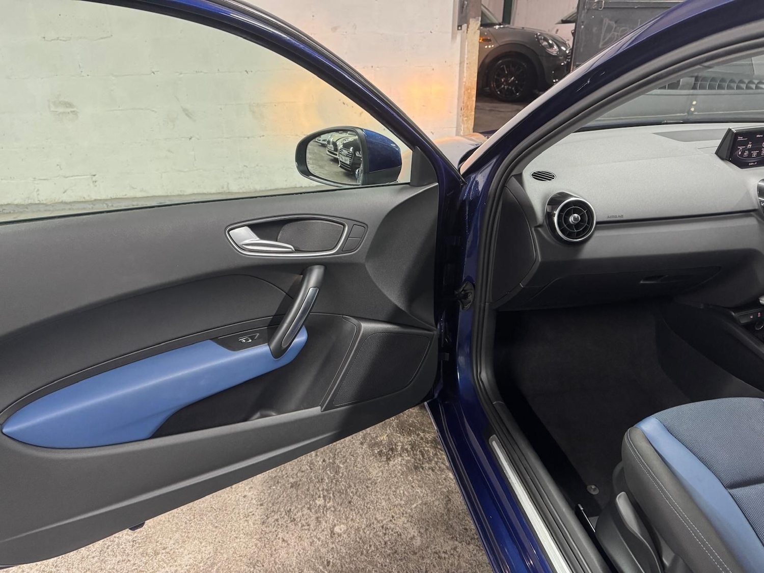 Used Audi A1 for sale - 77321079: Photo 18