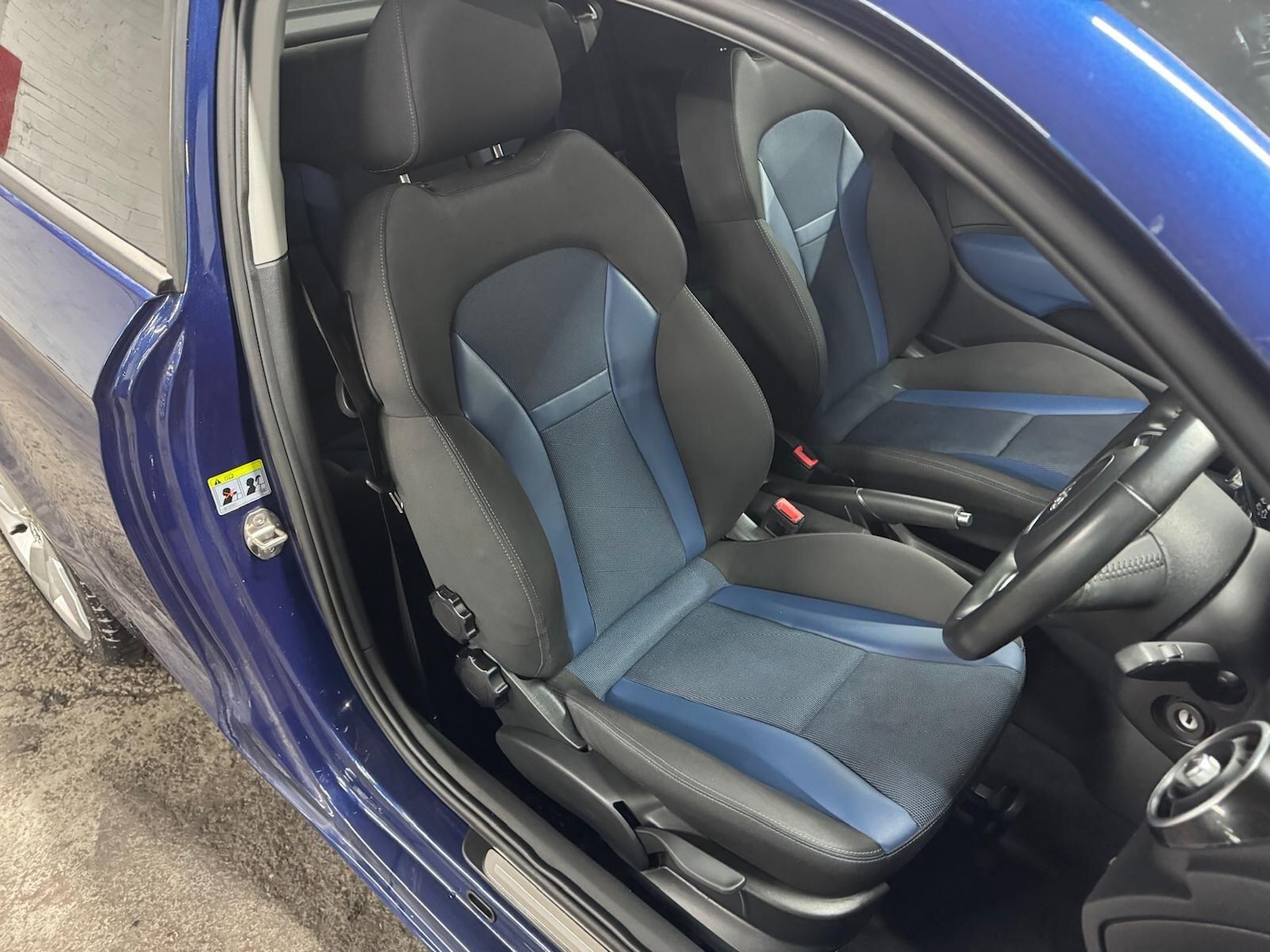 Used Audi A1 for sale - 77321079: Photo 46