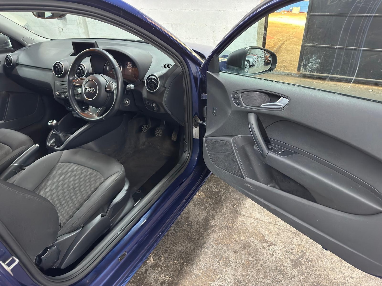 Used Audi A1 for sale - 78204902: Photo 11