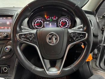 Used Vauxhall Insignia 2016 for sale - 76824080: Photo