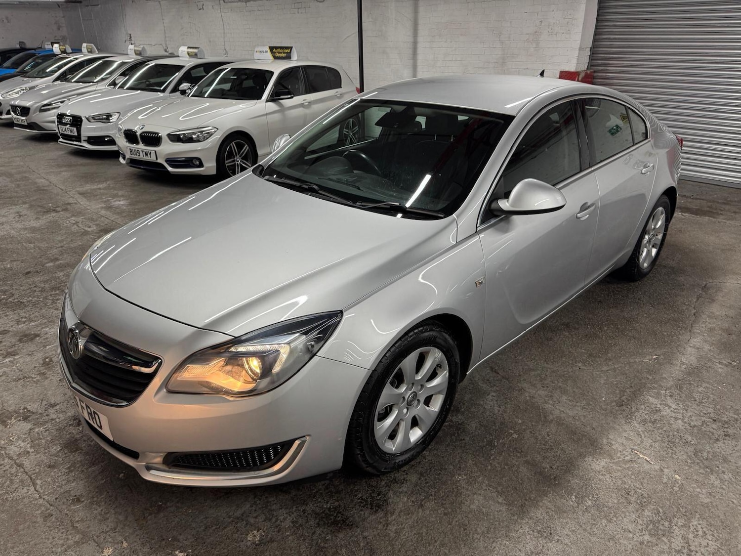 Used Vauxhall Insignia 2016 for sale - 76824080: Photo 5