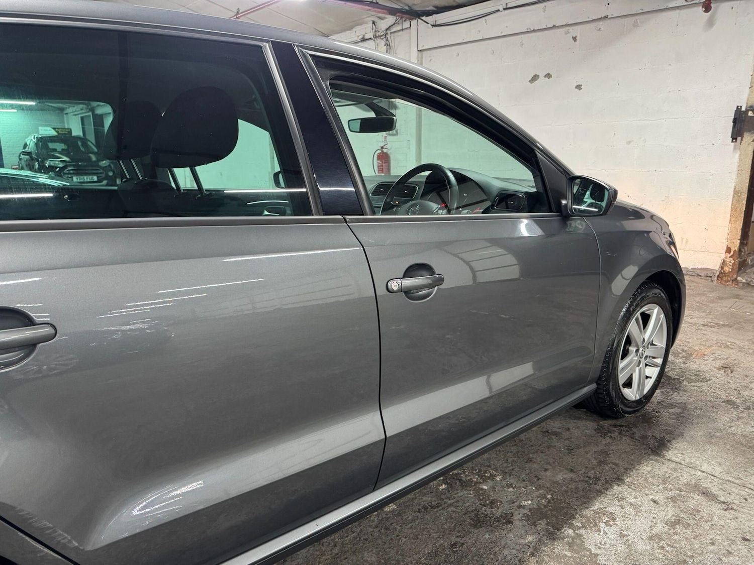Used Volkswagen Polo 2017 for sale - 76084183: Photo 25