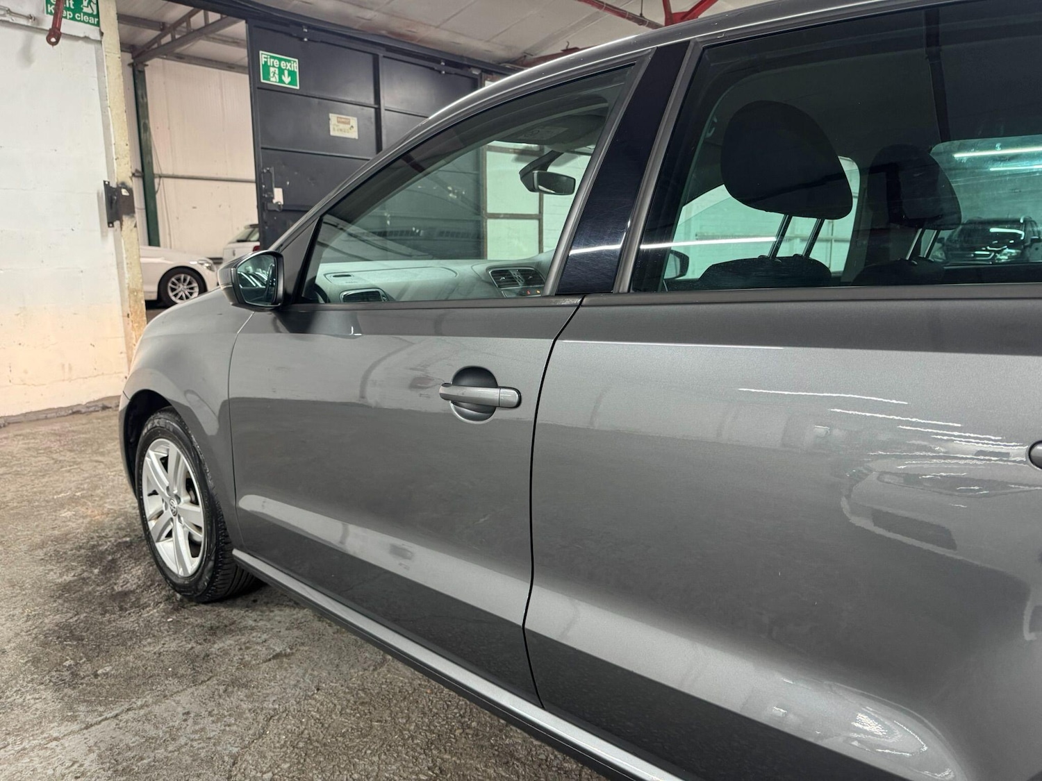 Used Volkswagen Polo 2017 for sale - 76084183: Photo 33