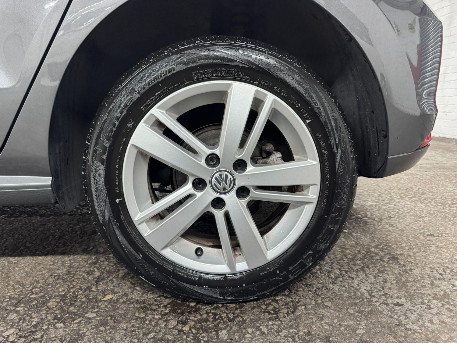 Used Volkswagen Polo 2017 for sale - 76084183: Photo 34