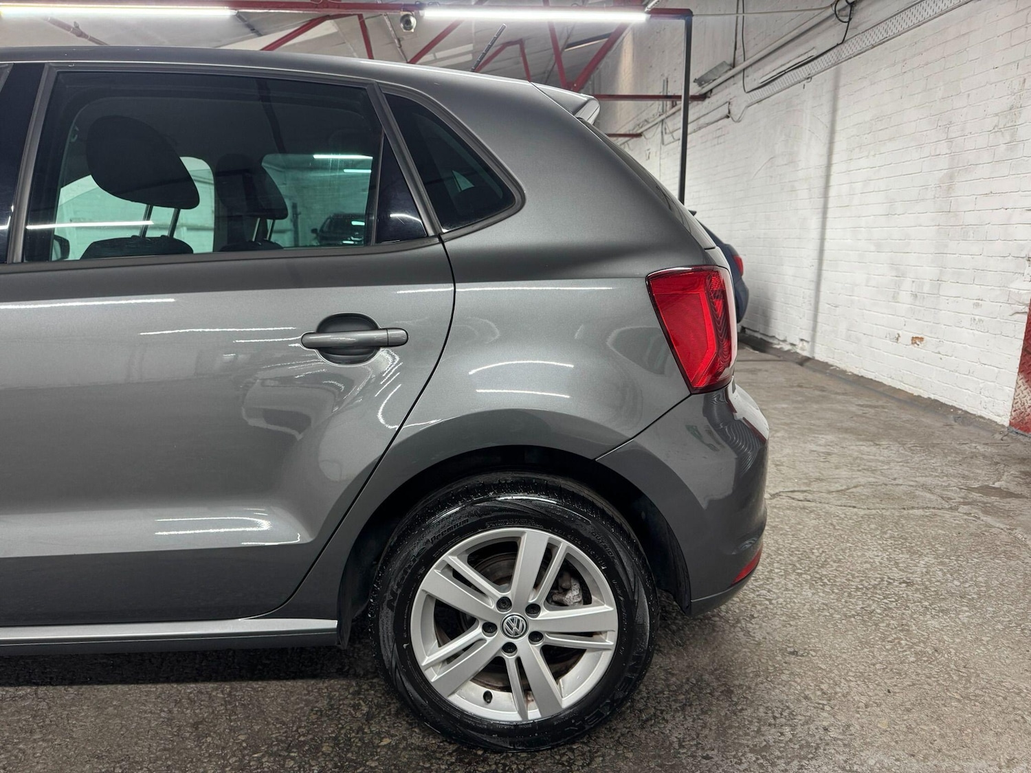 Used Volkswagen Polo 2017 for sale - 76084183: Photo 35