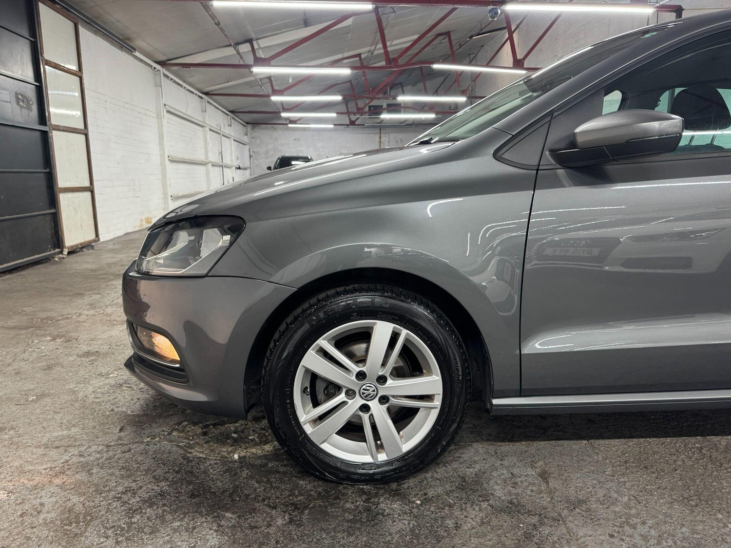 Used Volkswagen Polo 2017 for sale - 76084183: Photo 44