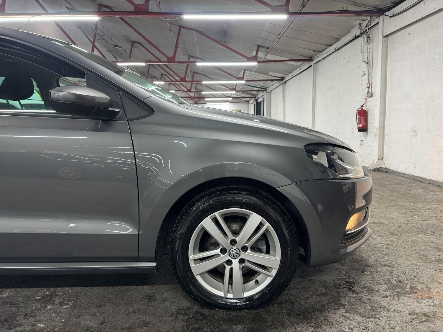 Used Volkswagen Polo 2017 for sale - 76084183: Photo 46