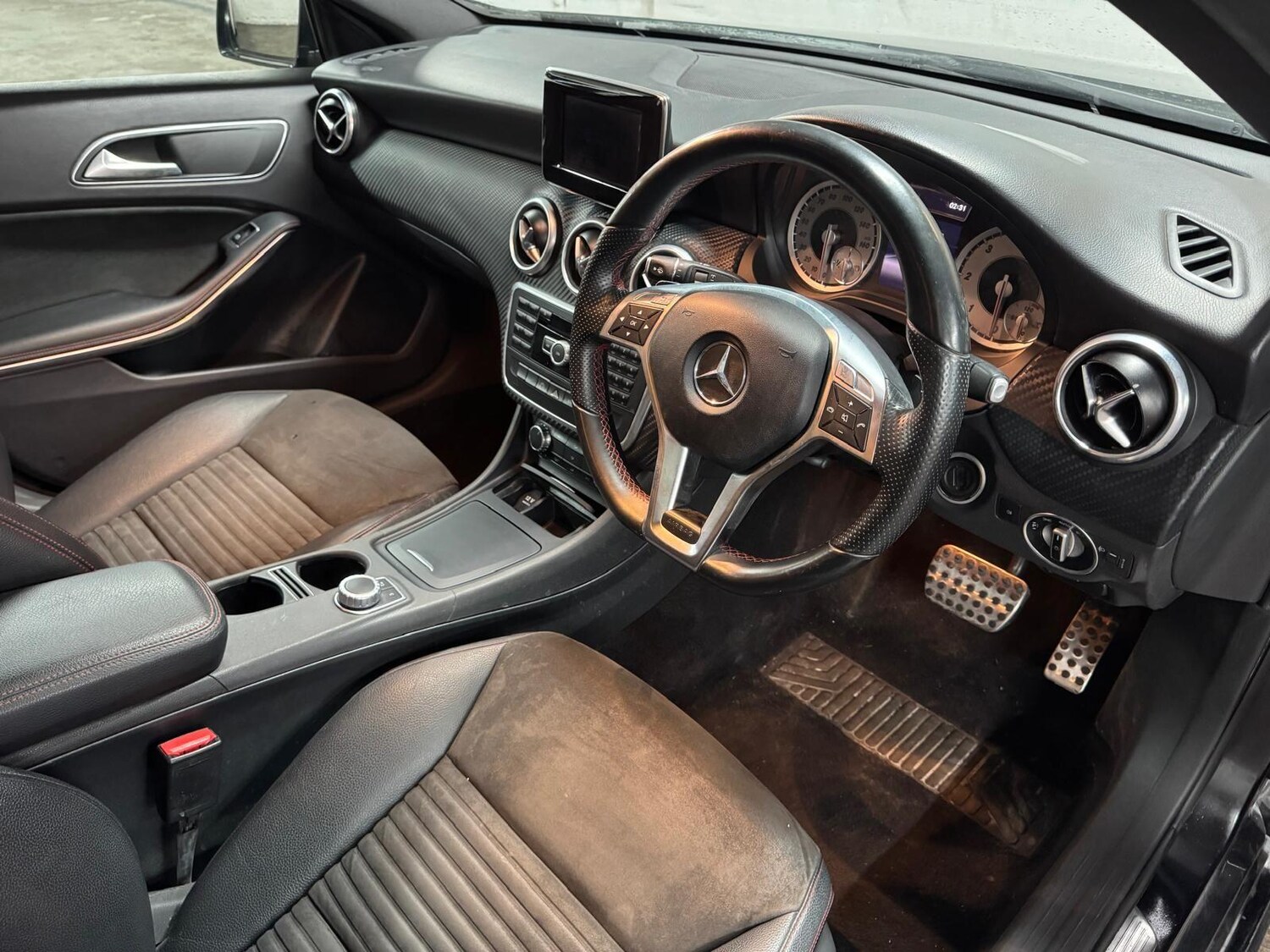 Used Mercedes-Benz A-Class for sale - 77633618: Photo 41