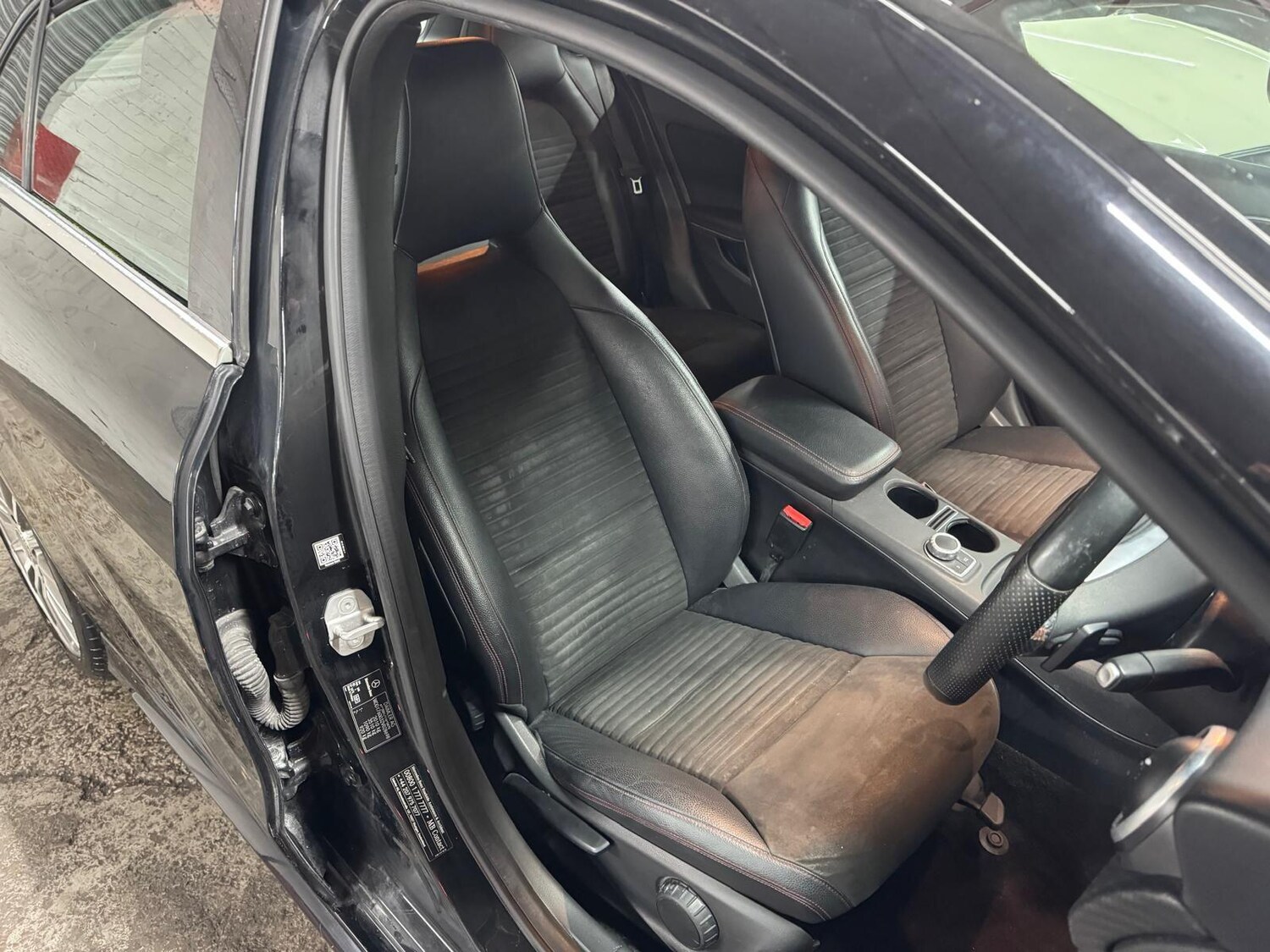 Used Mercedes-Benz A-Class for sale - 77633618: Photo 42