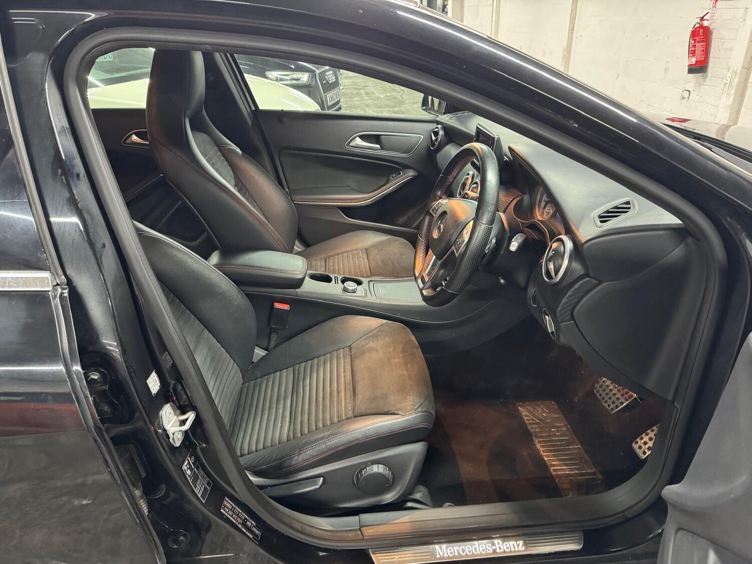 Used Mercedes-Benz A-Class for sale - 77633618: Photo 53