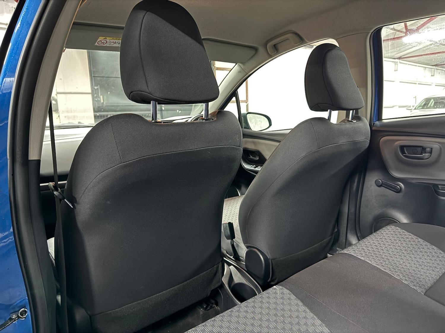 Used Toyota Yaris 2014 for sale - 76849755: Photo 35