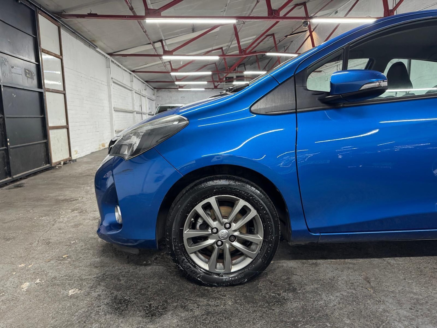 Used Toyota Yaris 2014 for sale - 76849755: Photo 42