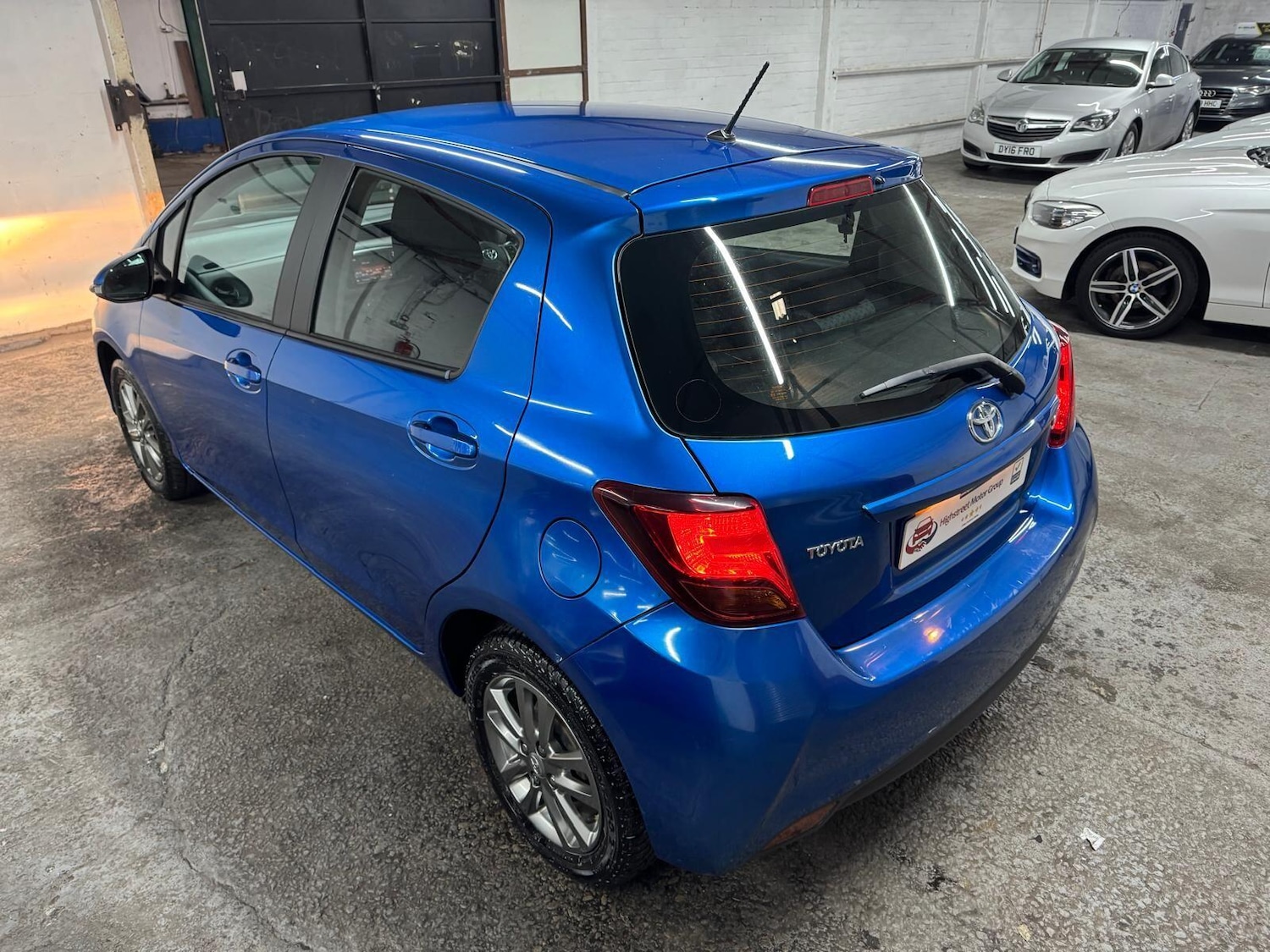 Used Toyota Yaris 2014 for sale - 76849755: Photo 48