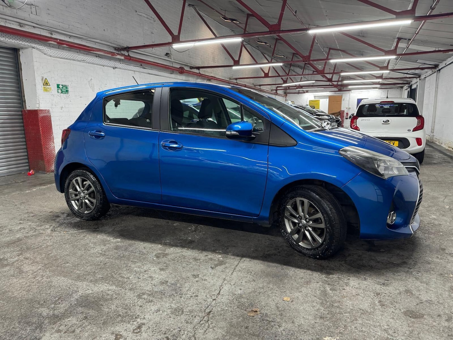 Used Toyota Yaris 2014 for sale - 76849755: Photo 9