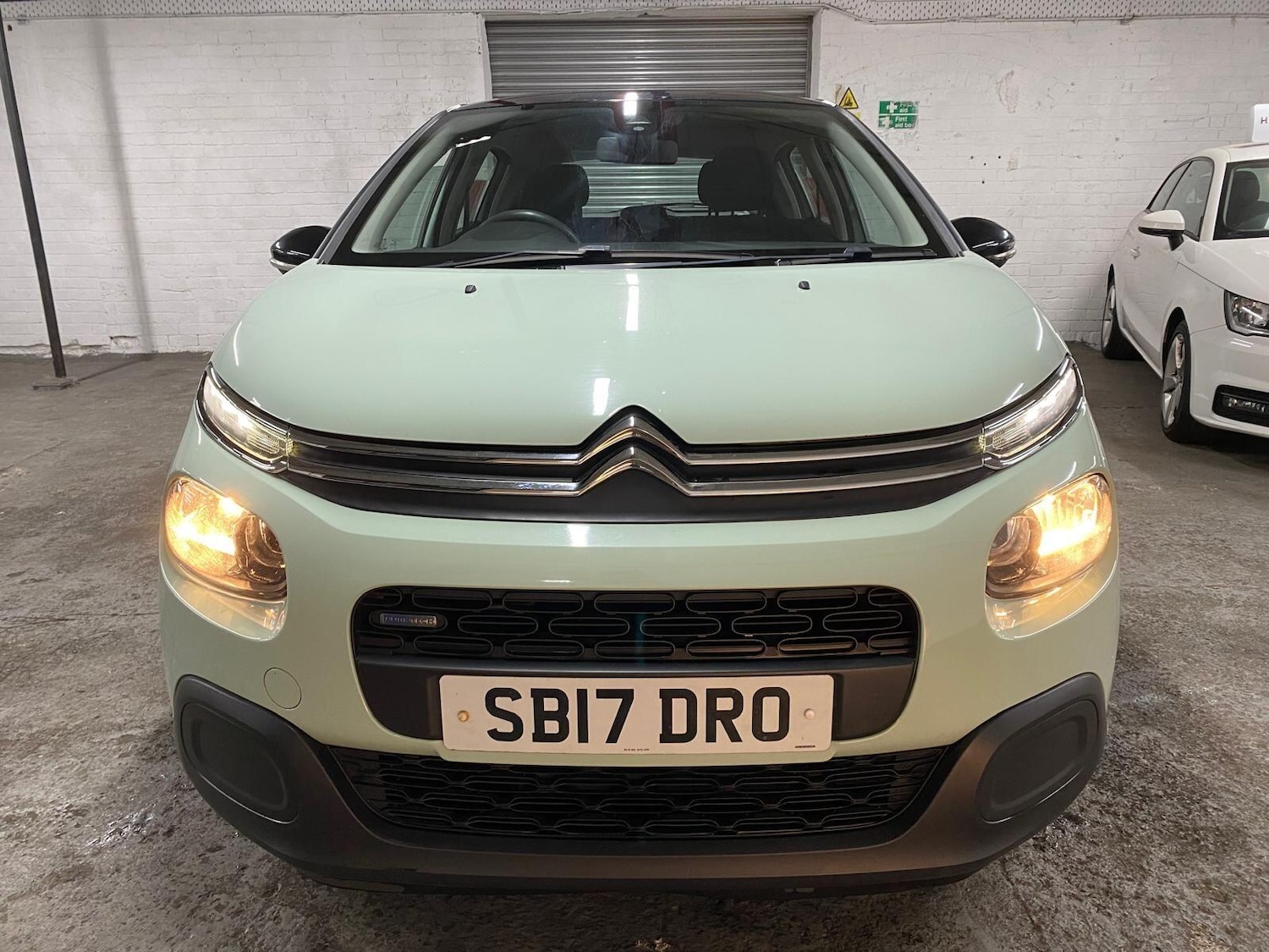 Used Citroen C3 2017 for sale - 76135947: Photo 46
