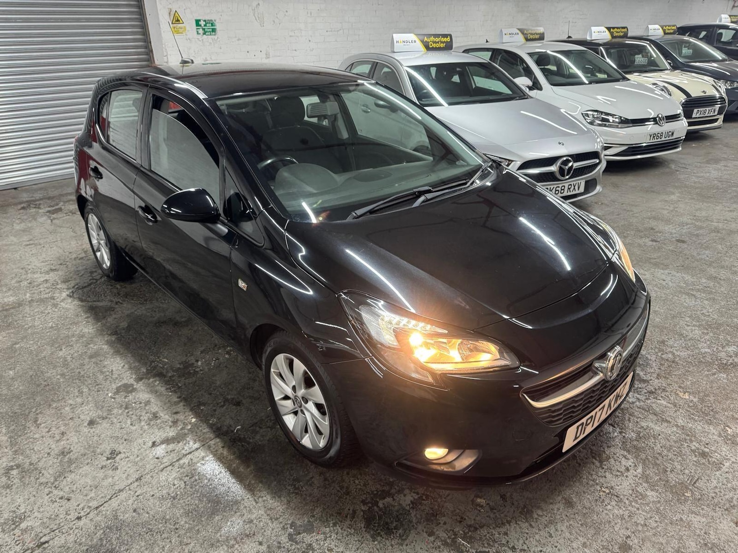 Used Vauxhall Corsa 2017 for sale - 76561019: Photo 2