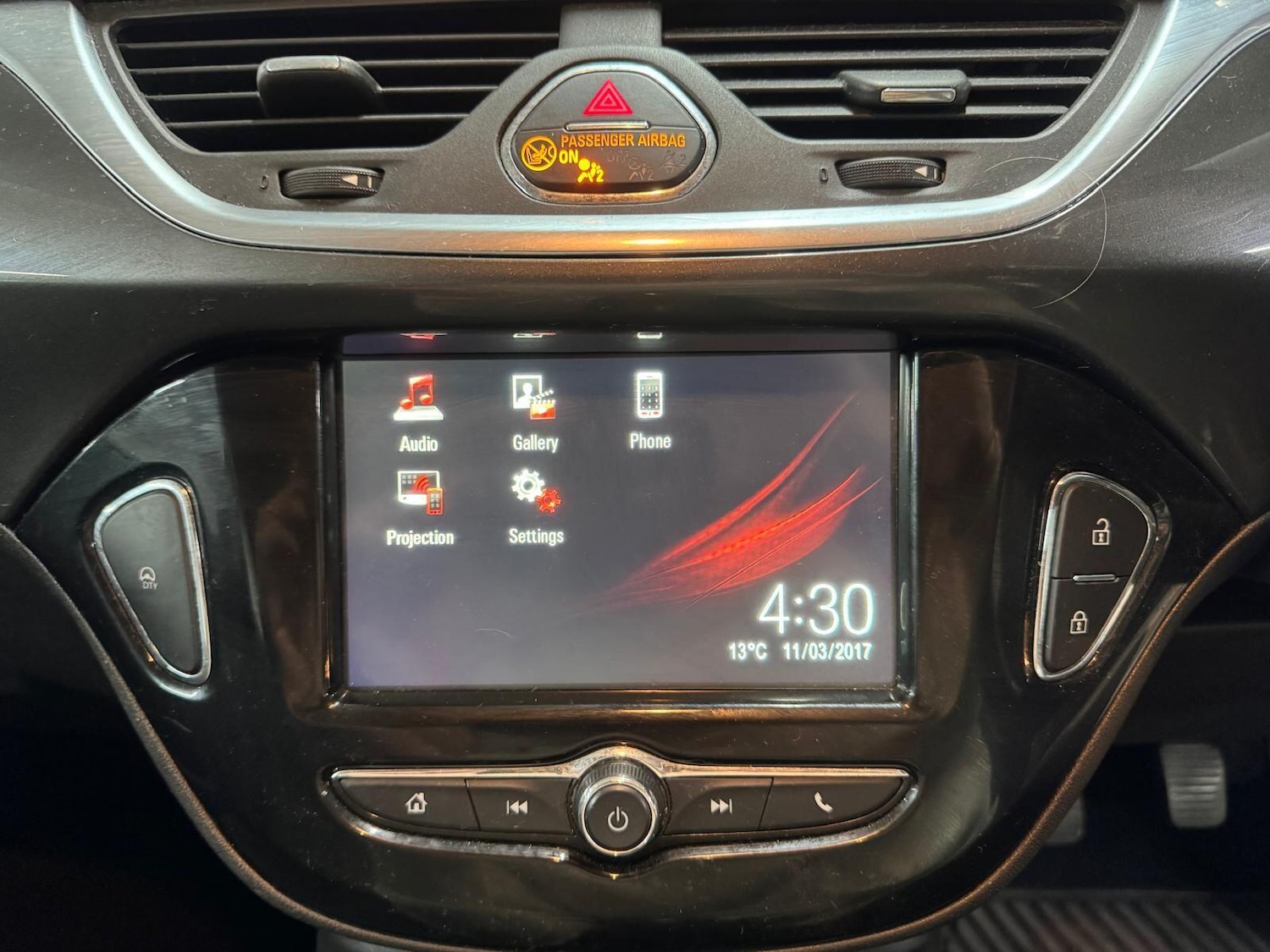 Used Vauxhall Corsa 2017 for sale - 76561019: Photo 38