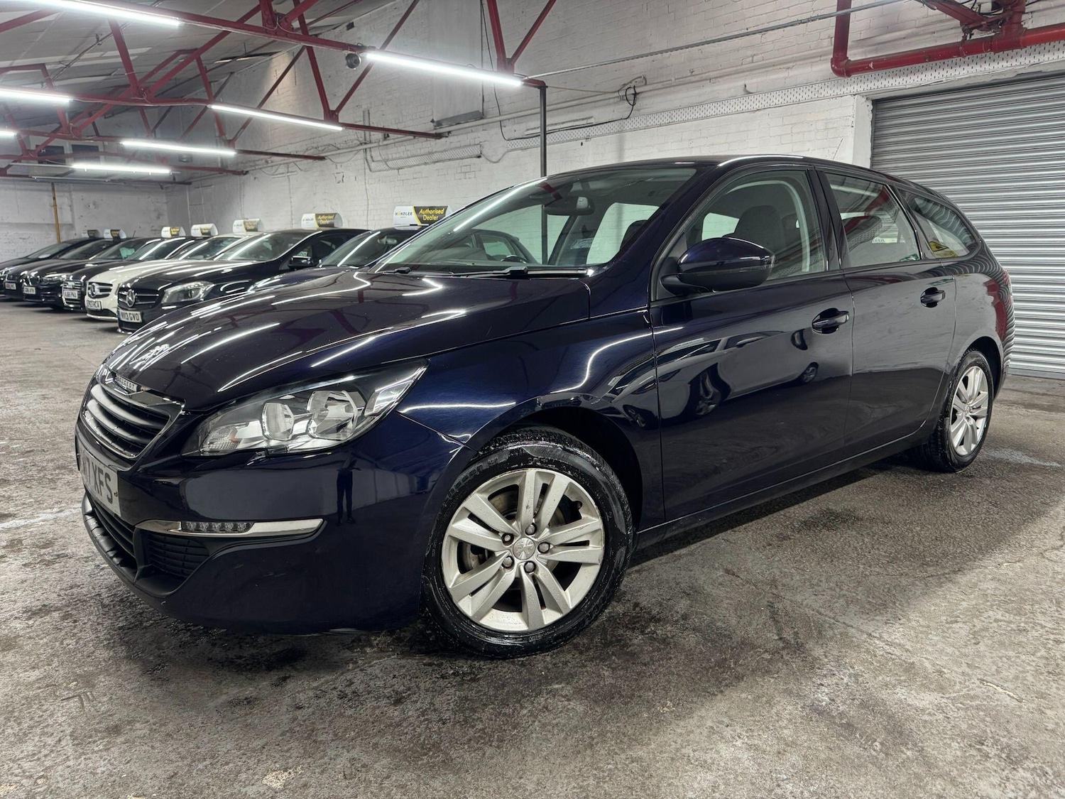 Used Peugeot 308 SW 2017 for sale - 76084618: Photo 1