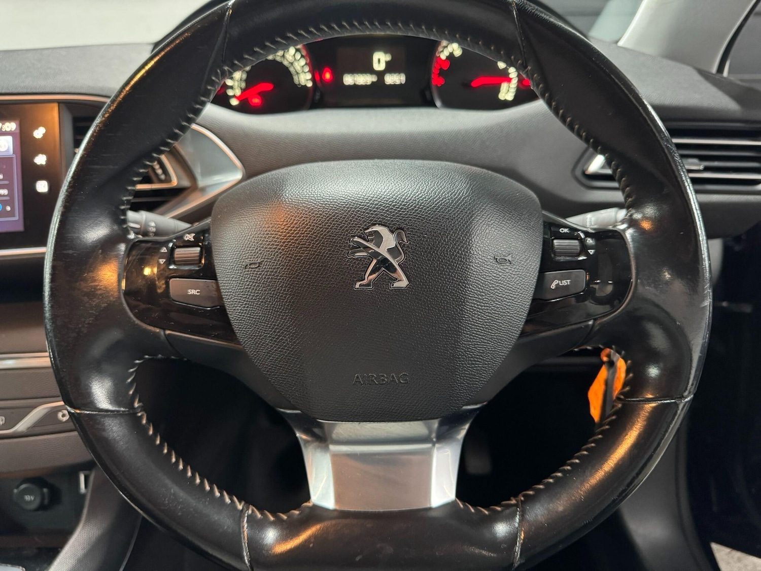 Used Peugeot 308 SW 2017 for sale - 76084618: Photo 16