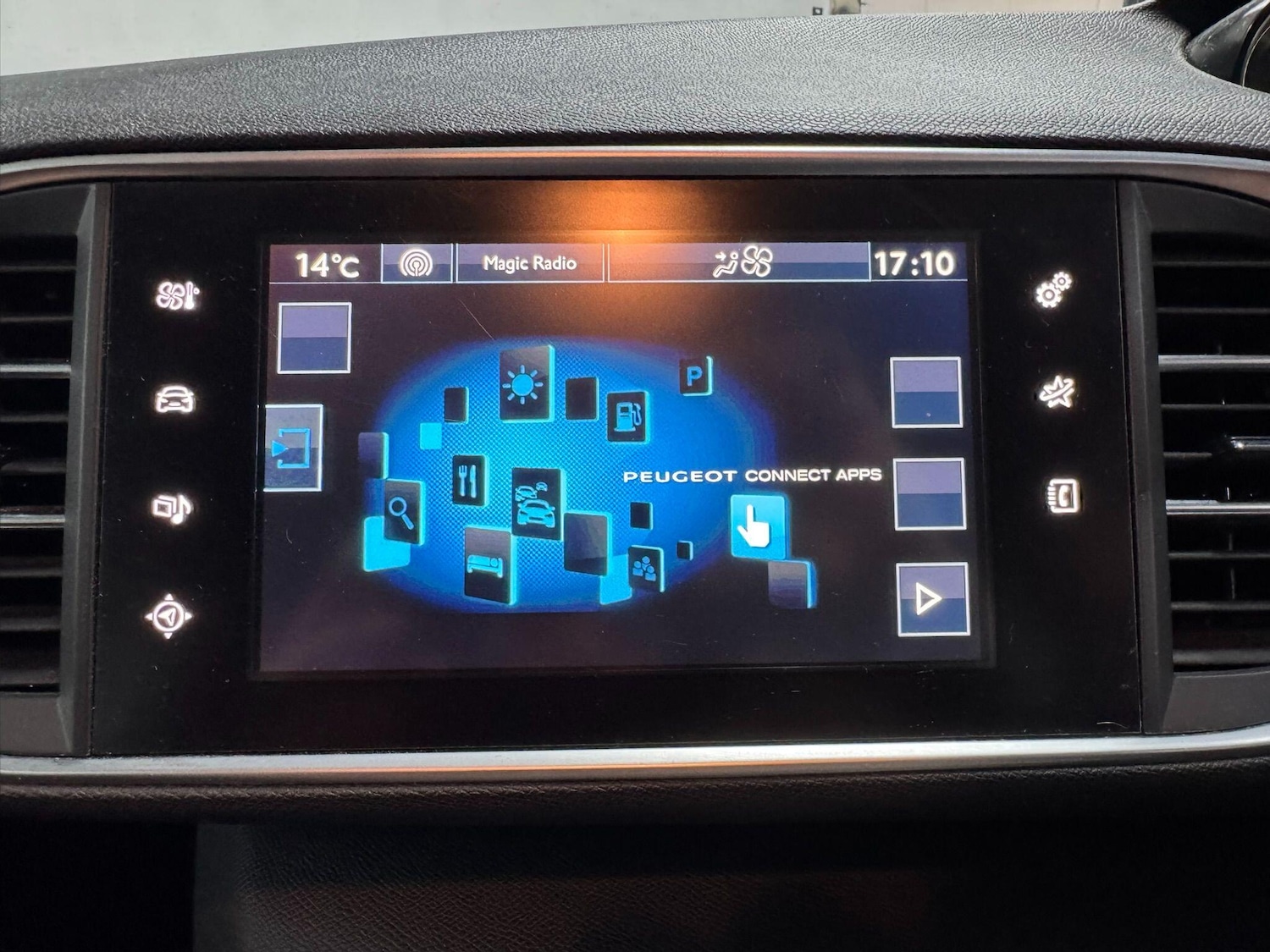 Used Peugeot 308 SW 2017 for sale - 76084618: Photo 20