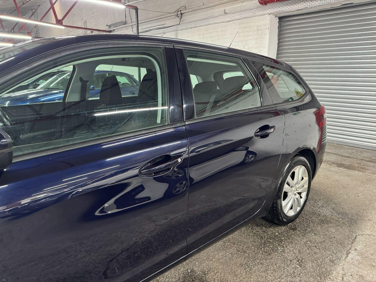 Used Peugeot 308 SW 2017 for sale - 76084618: Photo 42