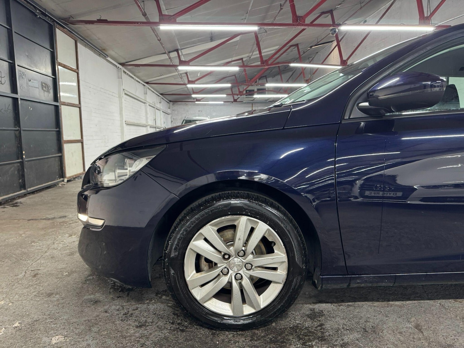 Used Peugeot 308 SW 2017 for sale - 76084618: Photo 44