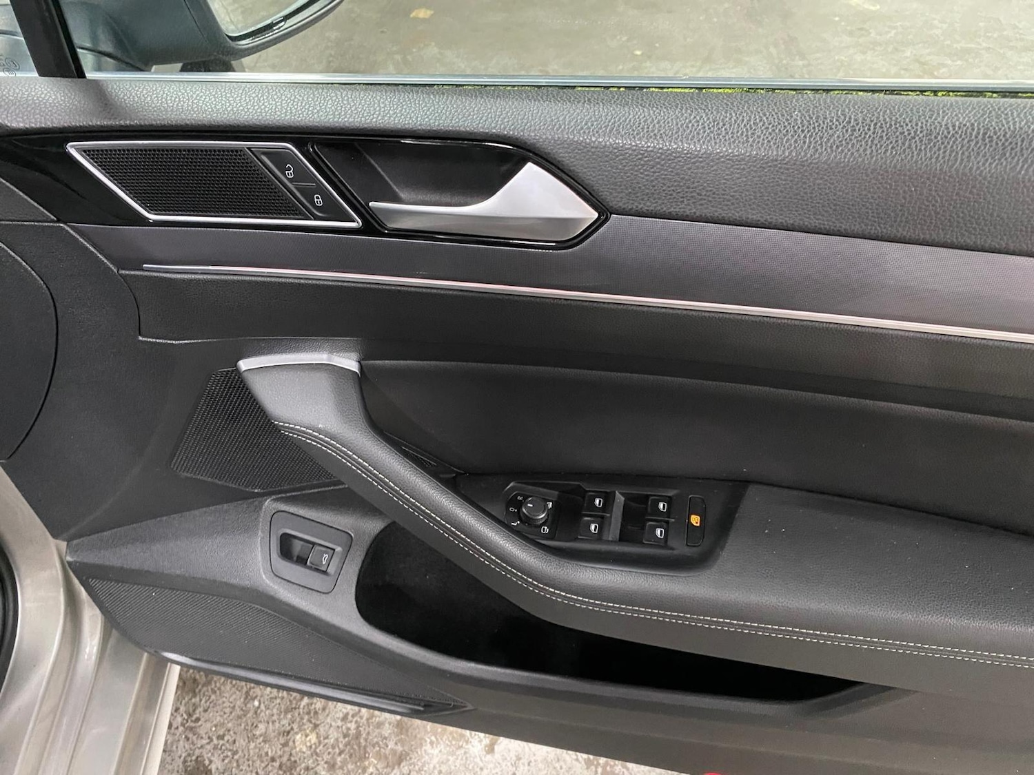 Used Volkswagen Passat 2015 for sale - 76227873: Photo 16