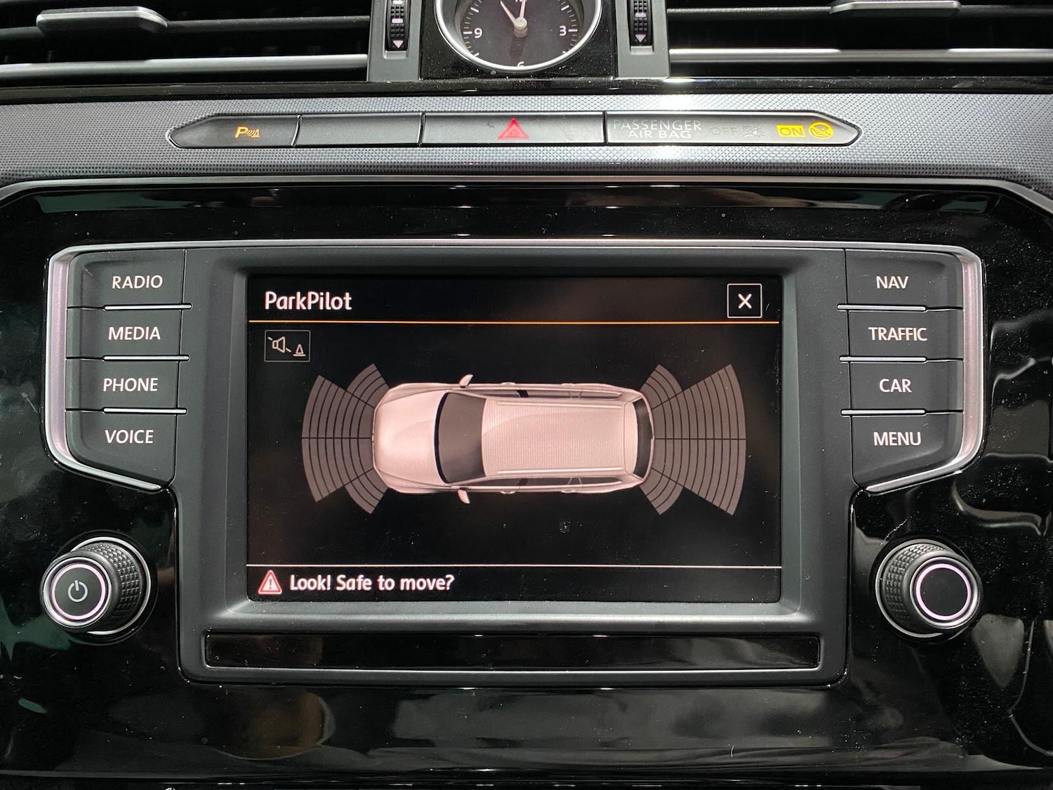 Used Volkswagen Passat 2015 for sale - 76227873: Photo 2