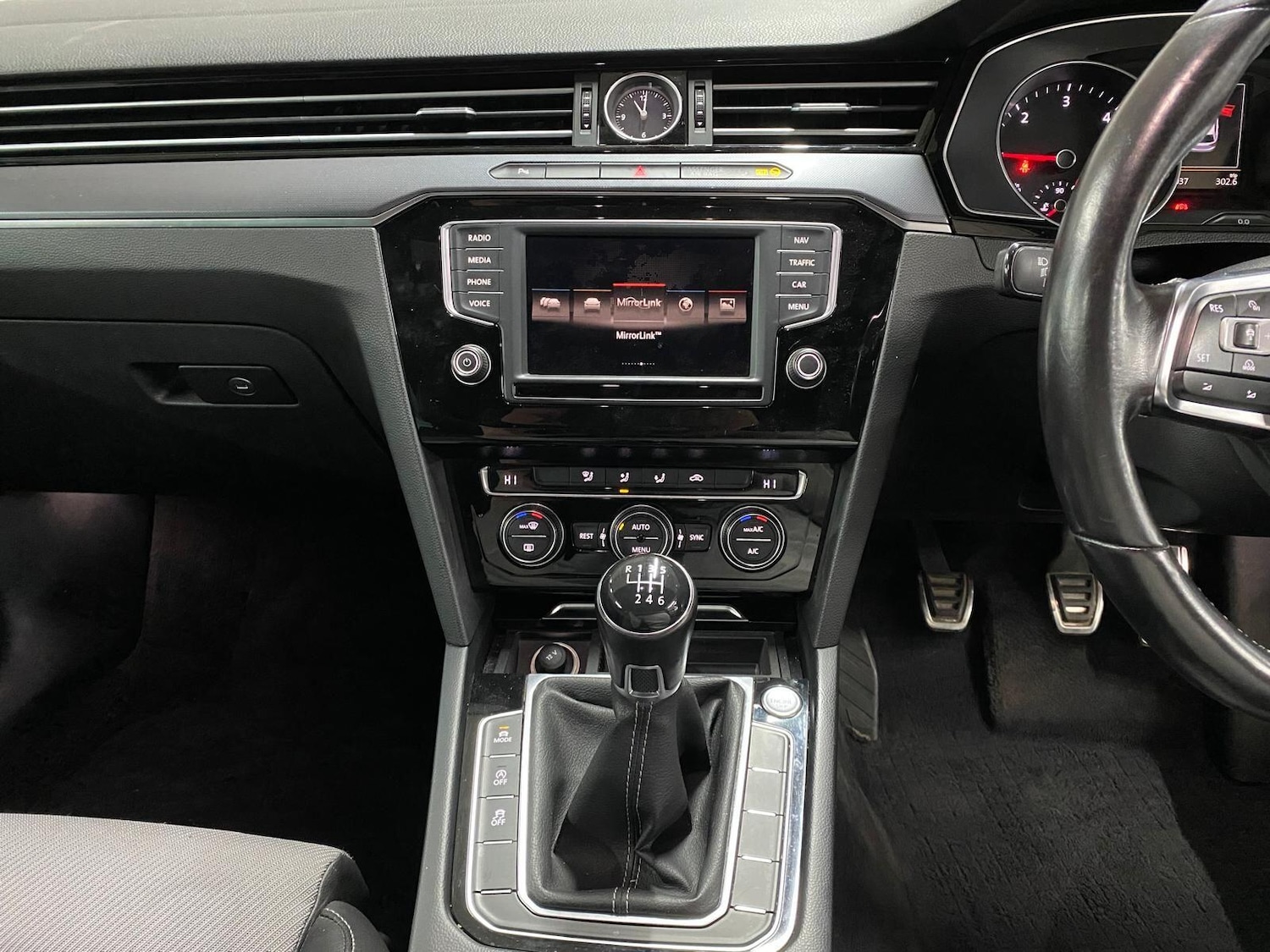 Used Volkswagen Passat 2015 for sale - 76227873: Photo 20