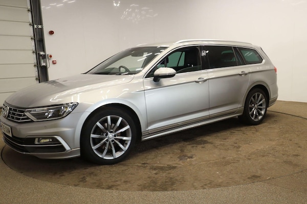 Used Volkswagen Passat 2015 for sale - 76227873: Photo 2