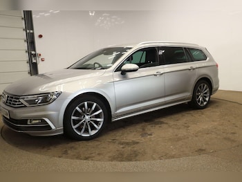 Used Volkswagen Passat 2015 for sale - 76227873: Photo 2
