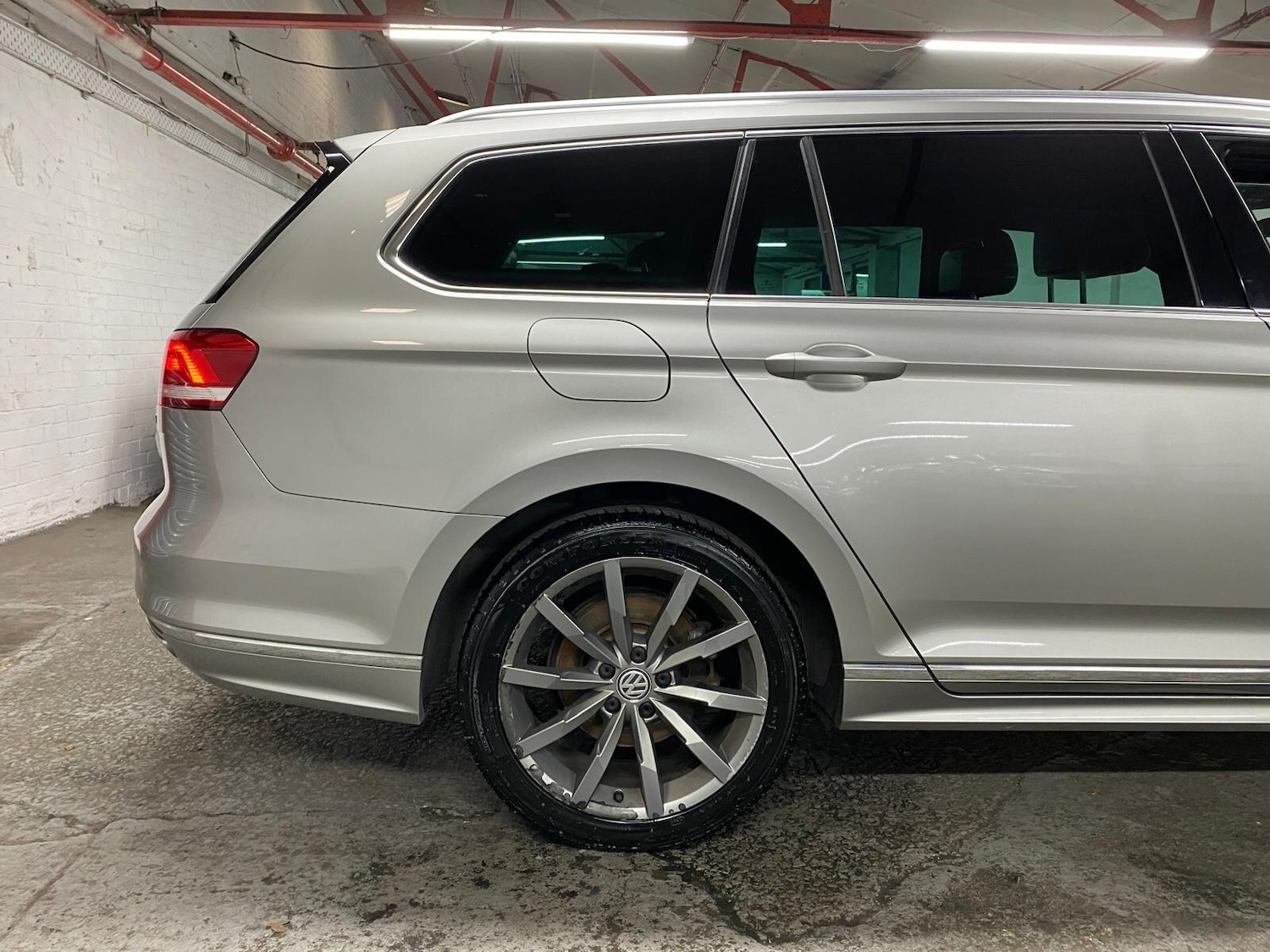 Used Volkswagen Passat 2015 for sale - 76227873: Photo 3