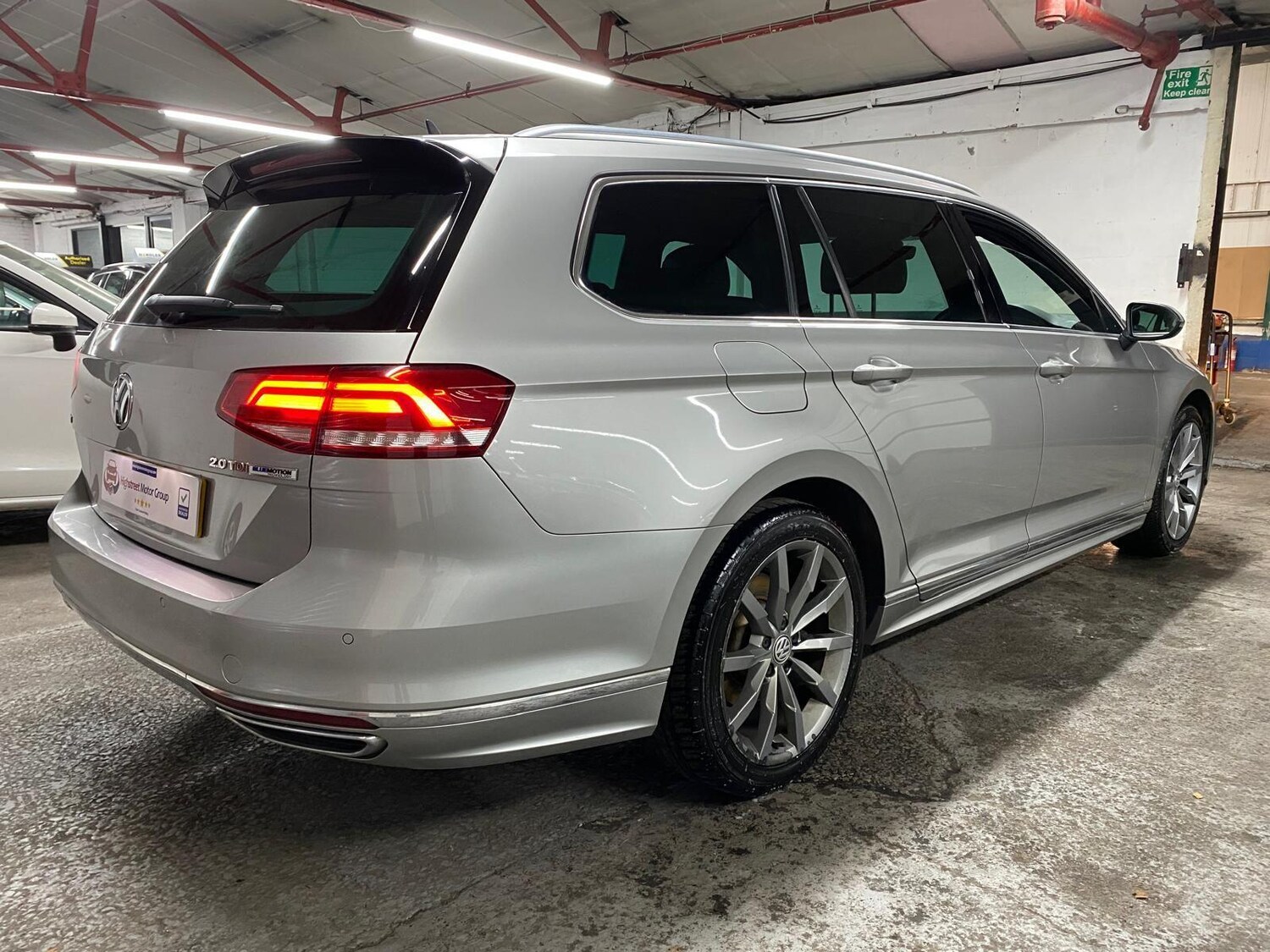 Used Volkswagen Passat 2015 for sale - 76227873: Photo 31