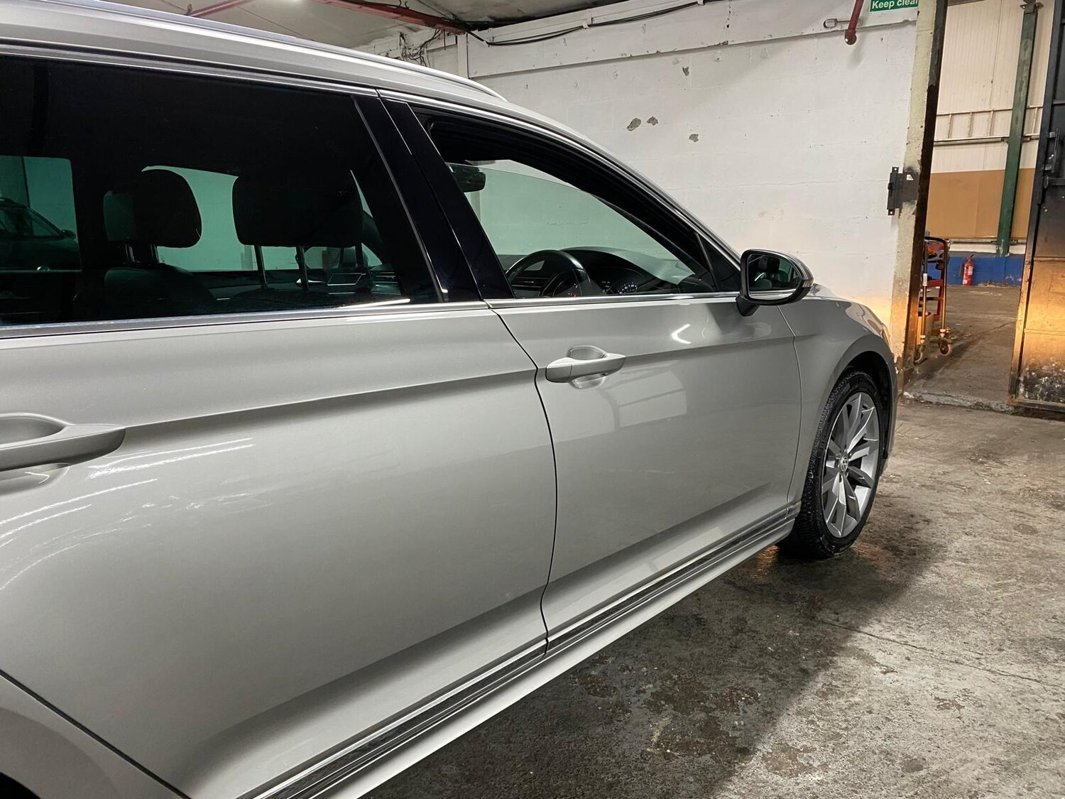 Used Volkswagen Passat 2015 for sale - 76227873: Photo 33