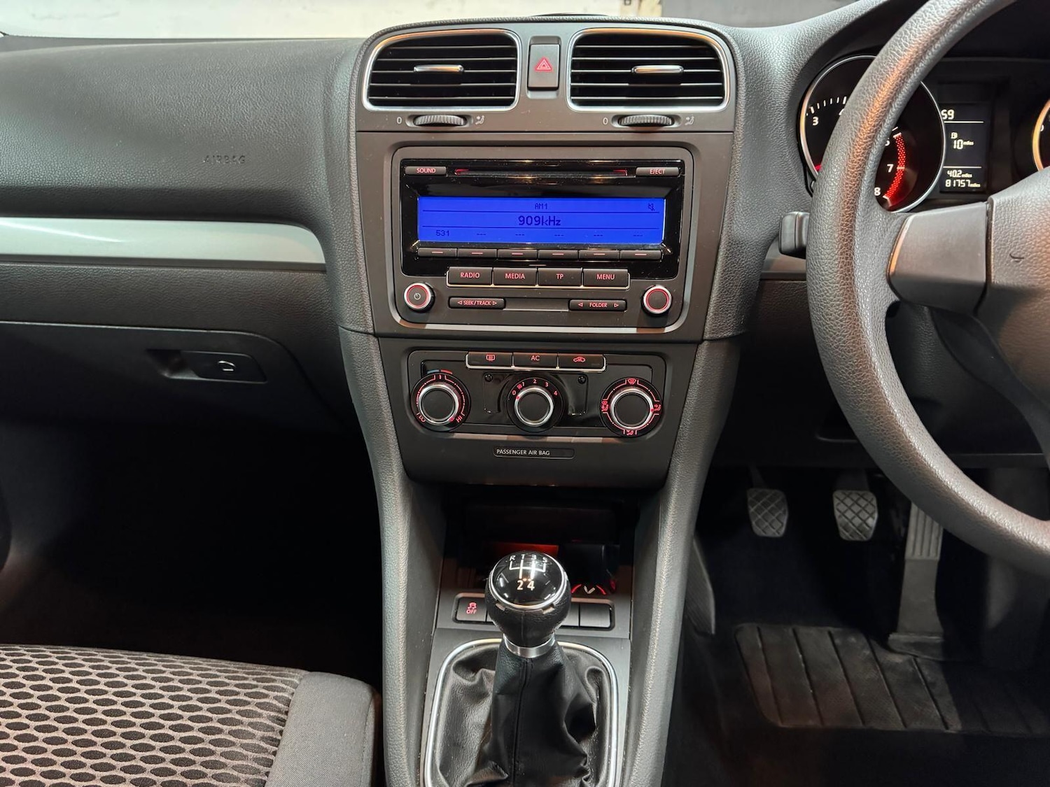 Used Volkswagen Golf 2011 for sale - 76989118: Photo 24