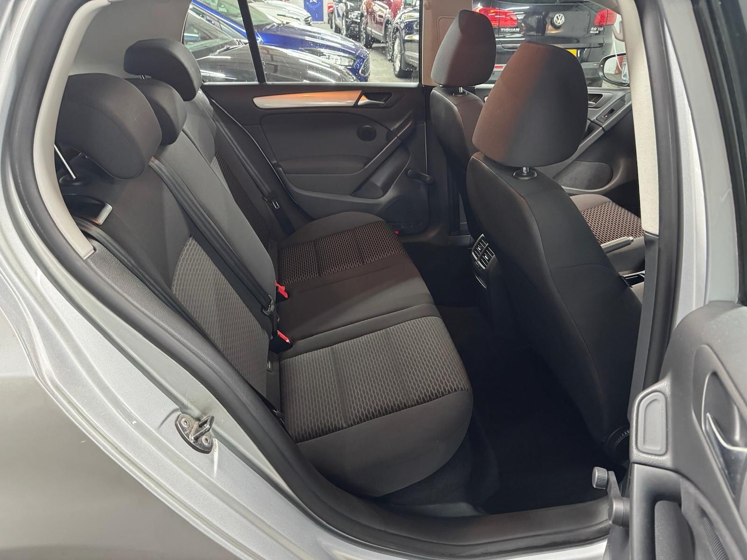 Used Volkswagen Golf 2011 for sale - 76989118: Photo 27