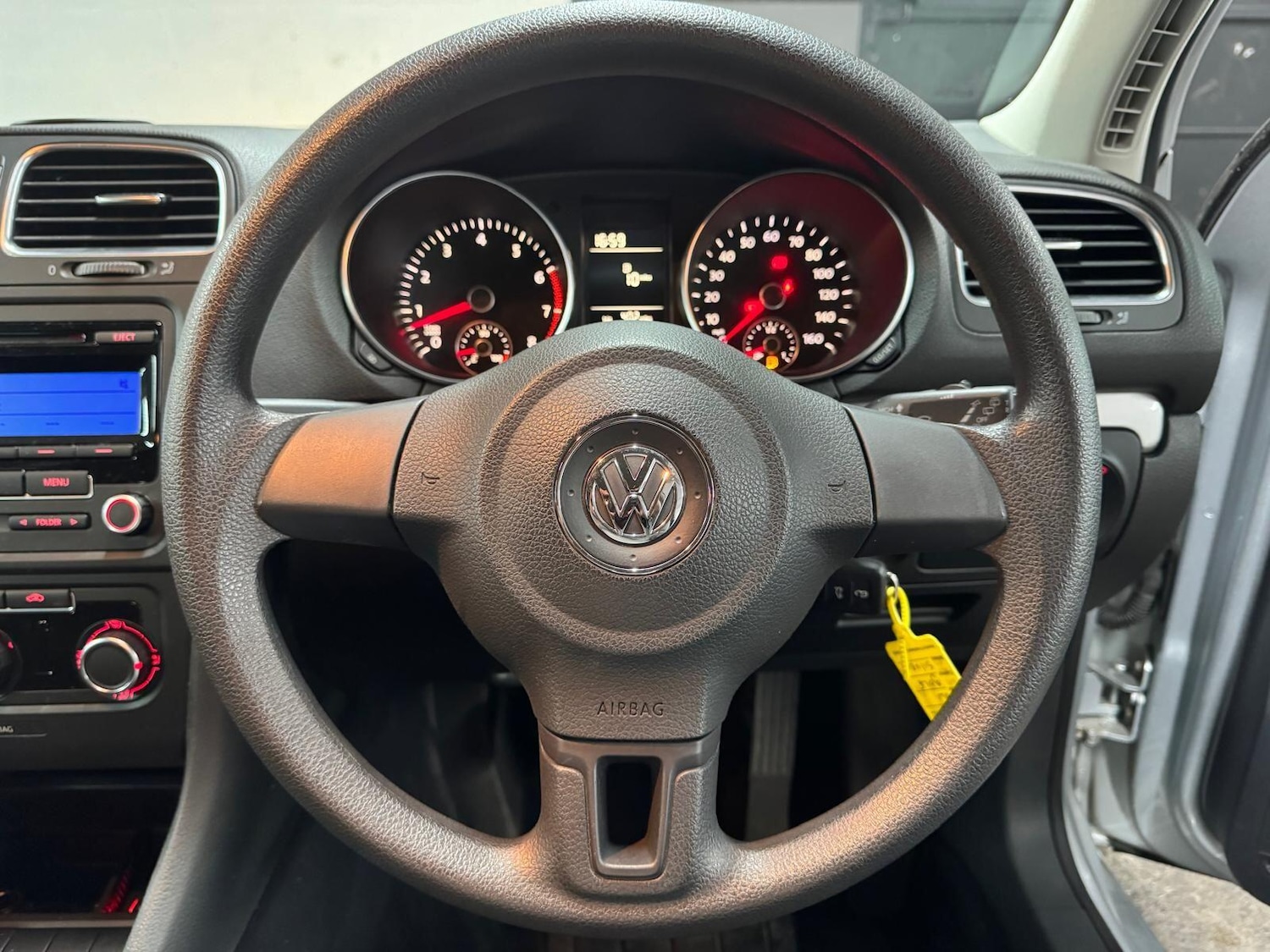 Used Volkswagen Golf 2011 for sale - 76989118: Photo 3