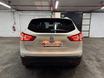 Used Nissan Qashqai 2016 for sale - 79224622: Photo