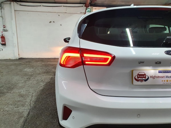 Used Ford Focus 2018 for sale - 74969371: Photo 11