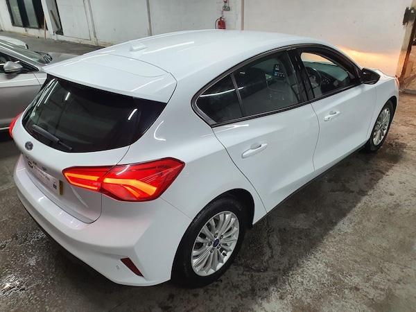 Used Ford Focus 2018 for sale - 74969371: Photo 9