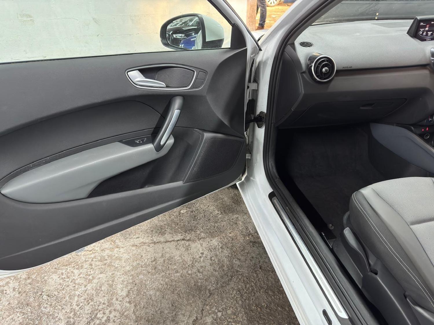 Used Audi A1 for sale - 78203822: Photo 34