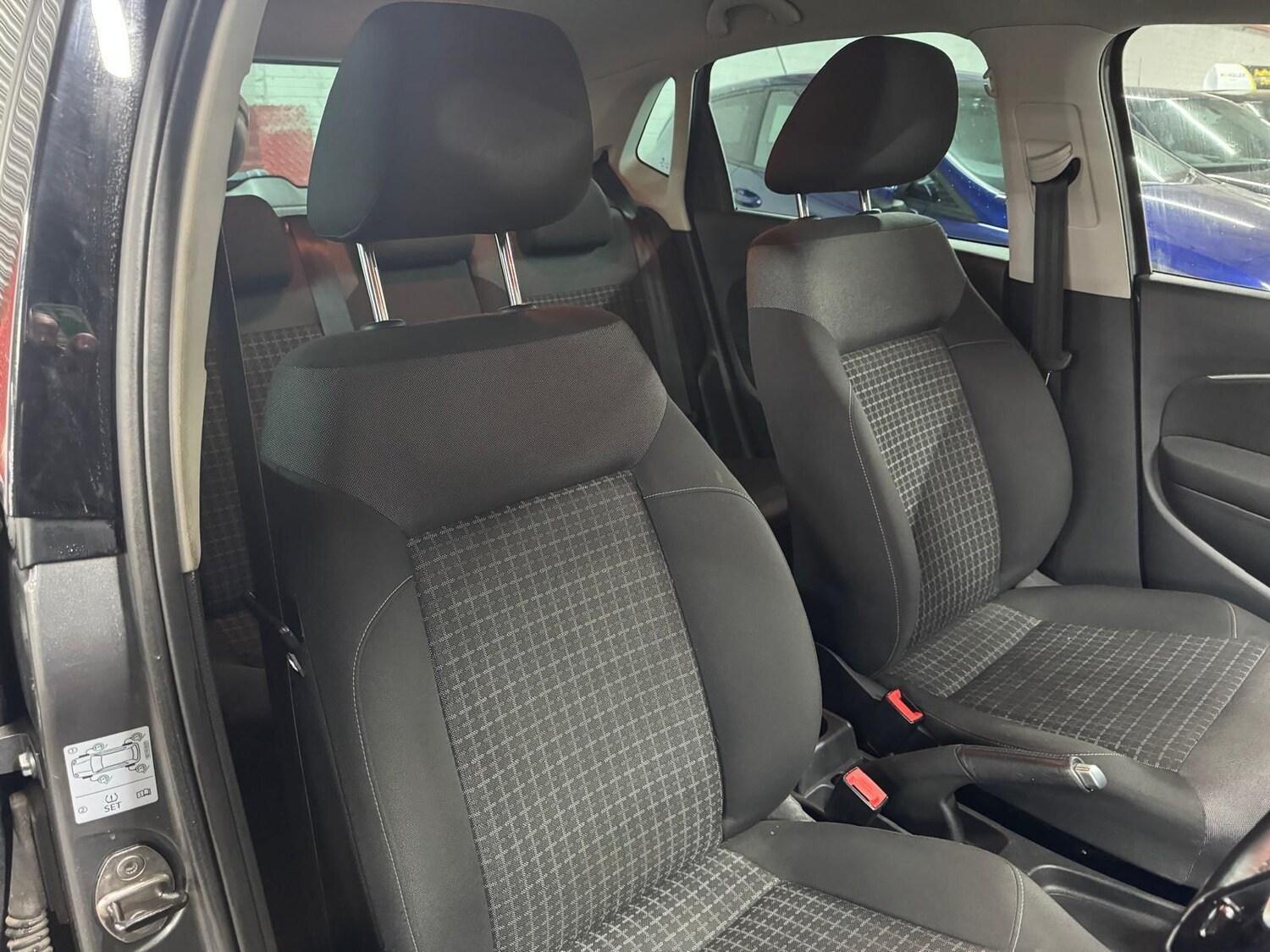 Used Volkswagen Polo 2016 for sale - 77386640: Photo 36