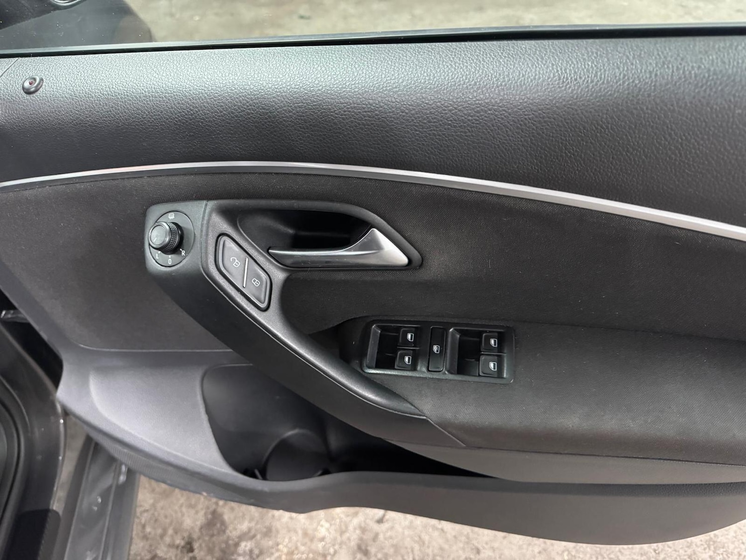 Used Volkswagen Polo 2016 for sale - 77386640: Photo 38