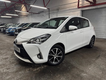 Used Toyota Yaris 2019 for sale - 79062746: Photo