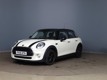 Used MINI Hatch 2018 for sale - 76226917: Photo