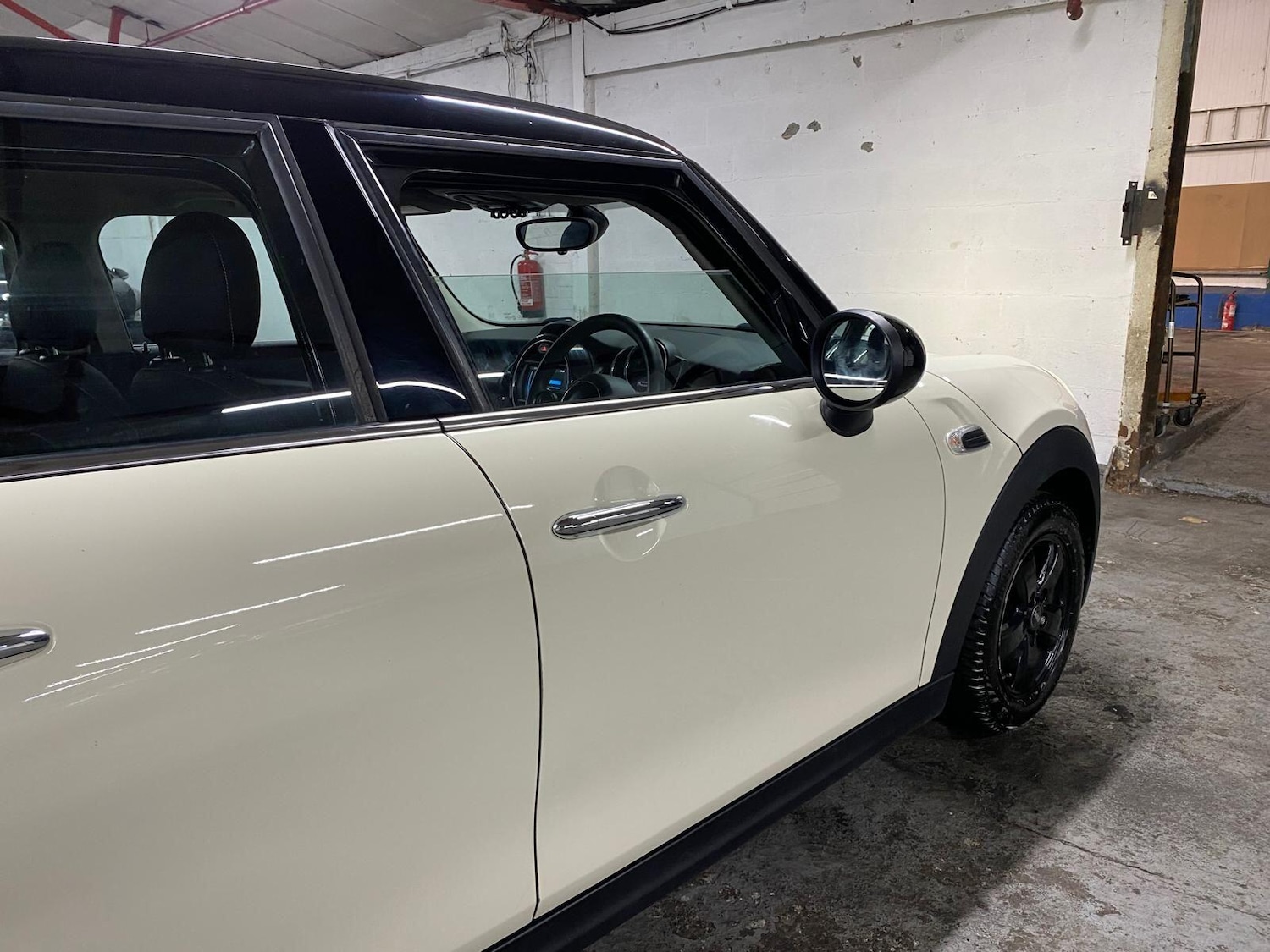 Used MINI Hatch 2018 for sale - 76226917: Photo 34