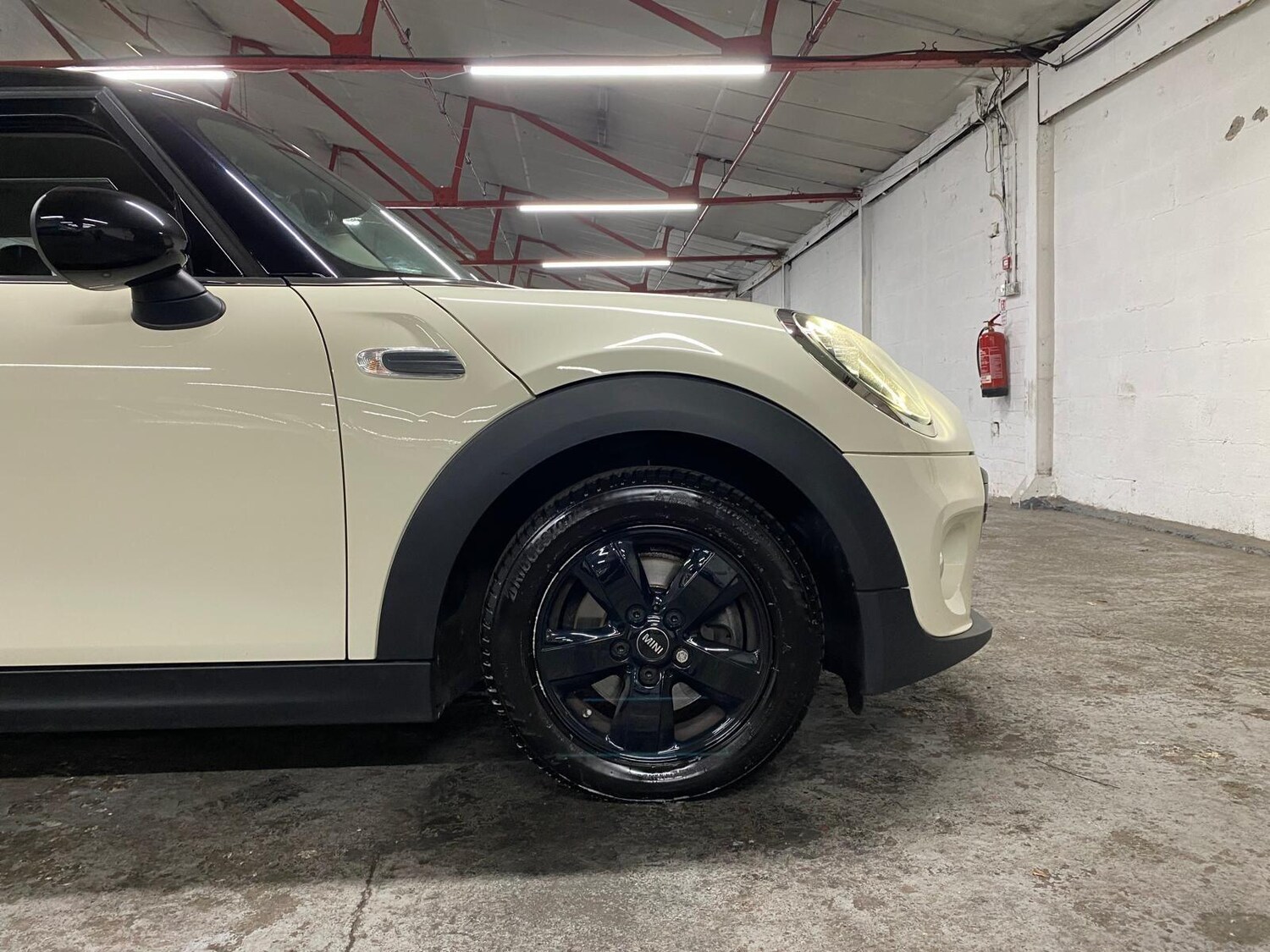 Used MINI Hatch 2018 for sale - 76226917: Photo 48