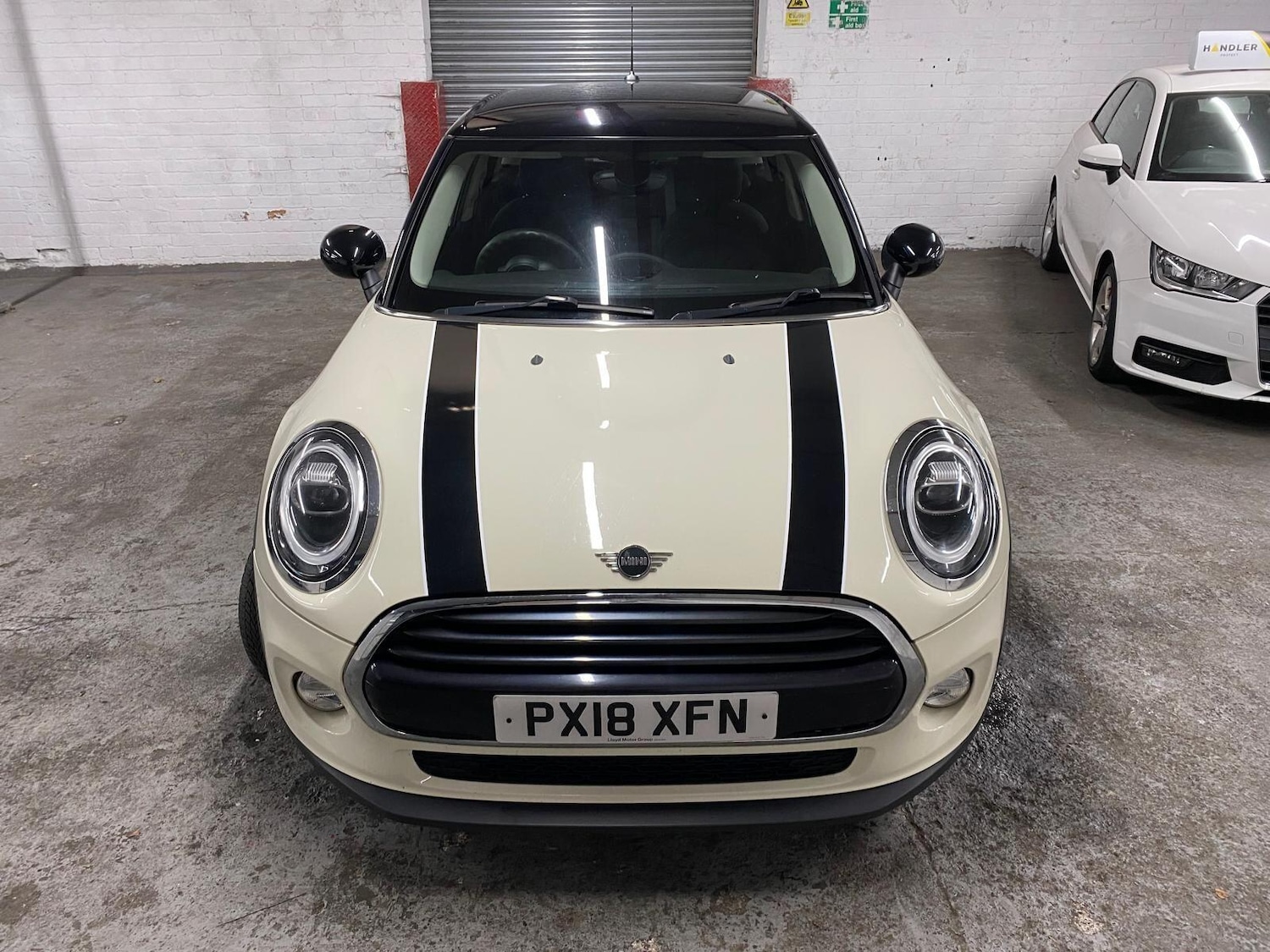 Used MINI Hatch 2018 for sale - 76226917: Photo 9
